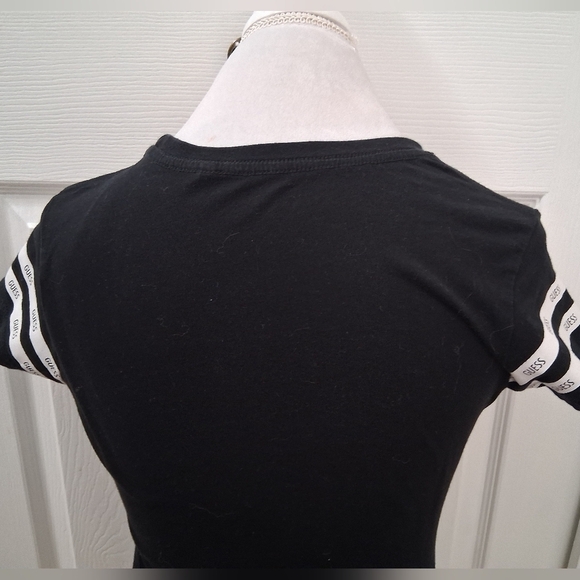 Guess Black Fitted Polo Cap Sleeve Tee    Size S - Picture 6 of 15